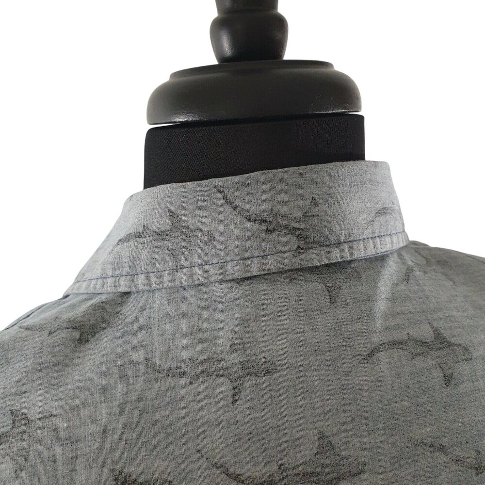 RSQ Collective Mens Medium Short Sleeve Shirt Shark Print Gray Casual Button Up - Picture 4 of 9